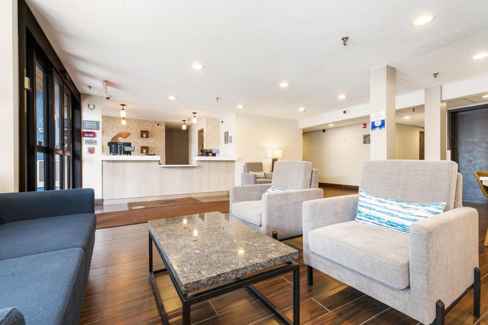Comfort Inn Mayfield Heights Cleveland East Esterno foto