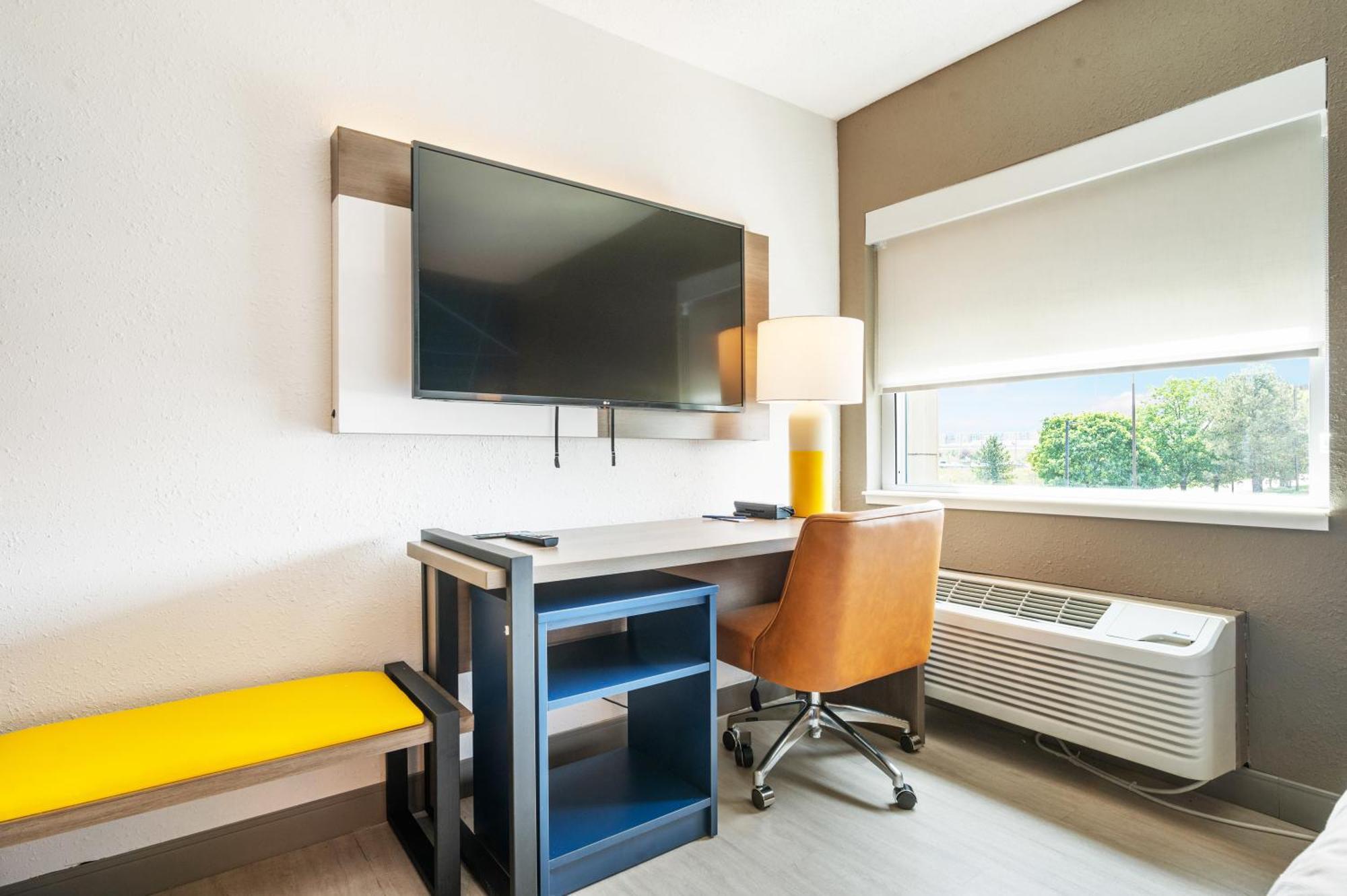 Comfort Inn Mayfield Heights Cleveland East Esterno foto