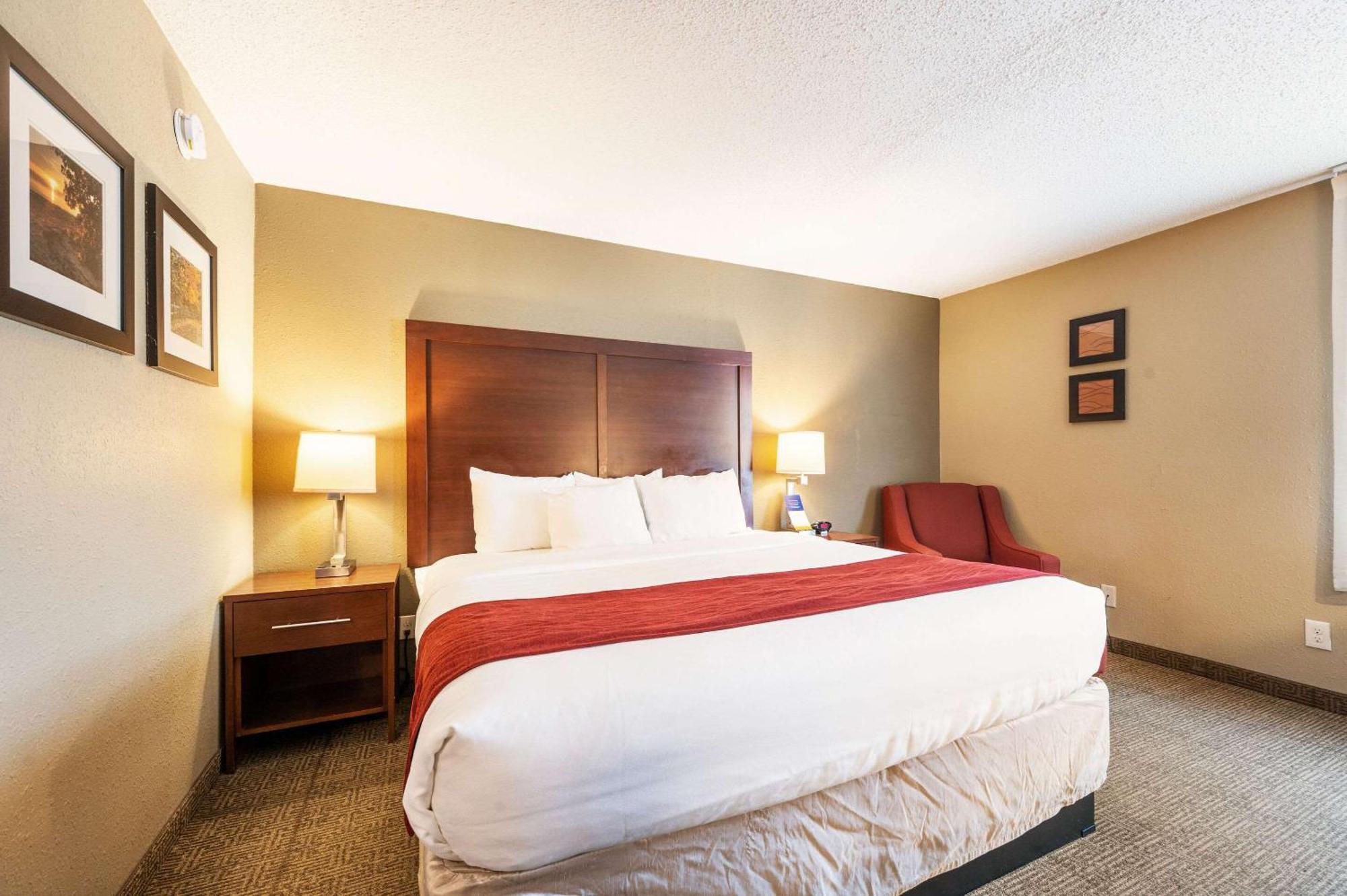 Comfort Inn Mayfield Heights Cleveland East Esterno foto
