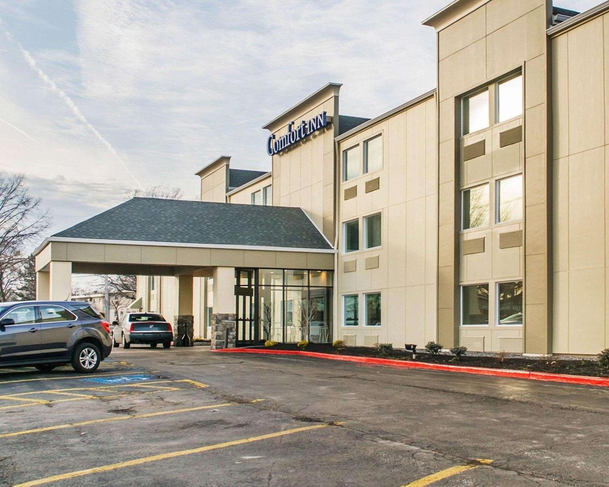 Comfort Inn Mayfield Heights Cleveland East Esterno foto